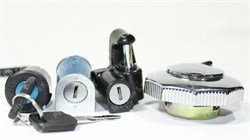 Замок зажигания CB/CG (полн. компл. с бол. крышкой бака и компл. болтов) CC000015 - фото 12158